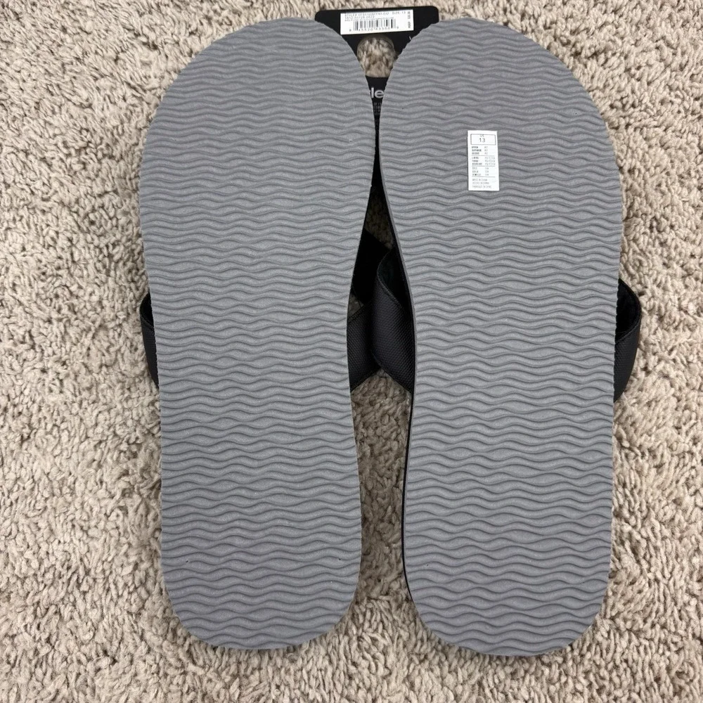 Hurley Layback Flip Flops Sandals Gray Camo Men 13 Beach Pool Comfort Slides NWT